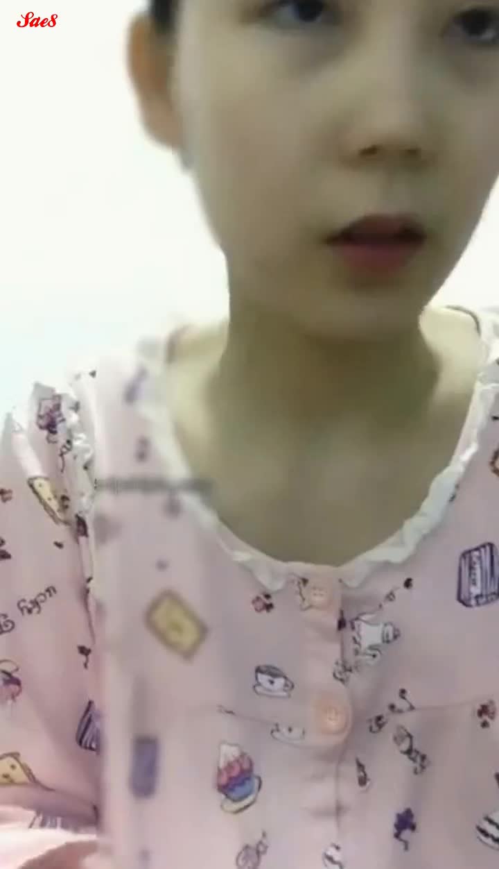 外表清纯衣服一脱好大乳